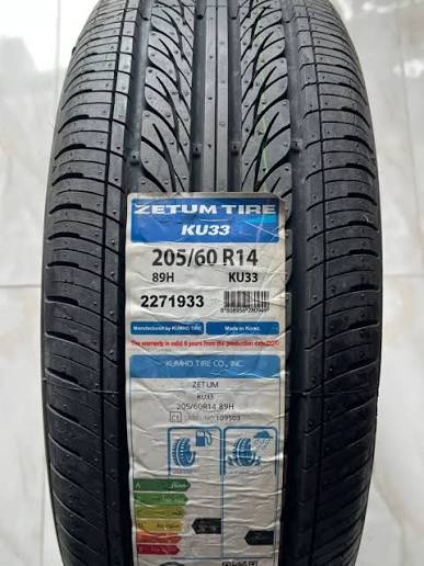لاستیک زتوم کره سایز 205/60/14 گل ku33